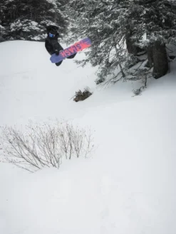 Happy Place 2024 Snowboard -Peak Riders HappyPlace2024Snowboard 2