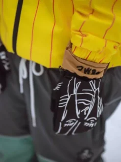 Legsface Mittens -Peak Riders LegsfaceMittens 2