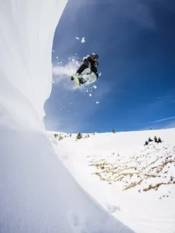 Vertical 2024 Snowboard -Peak Riders Vertical2024Snowboard 2